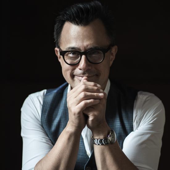 Portræt af Chris Minh Doky